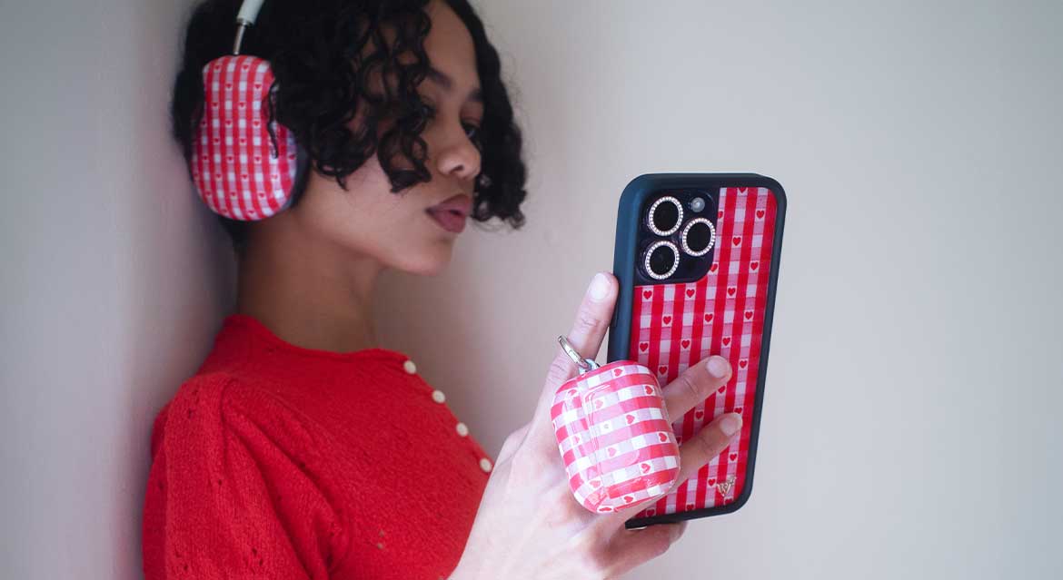 AirPods Pro Gen 2 – Wildflower Cases