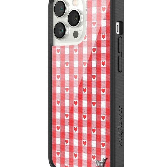 wildflower red gingham heart iphone 13pro case