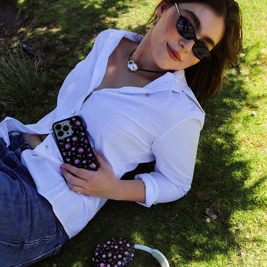 Lifestyle Image 01 Black and Pink Floral