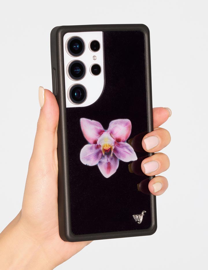 Hand Pic Image 01 Black Orchid Samsung Galaxy Case