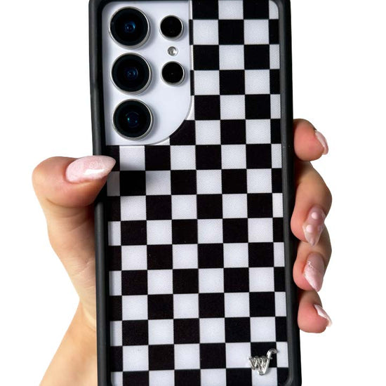 Hand Pic Image 01 Black Checkers Samsung Galaxy Case