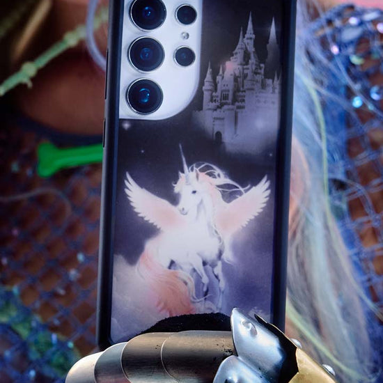 Hand Pic Image 01 Mazzy Joya Samsung Galaxy Case