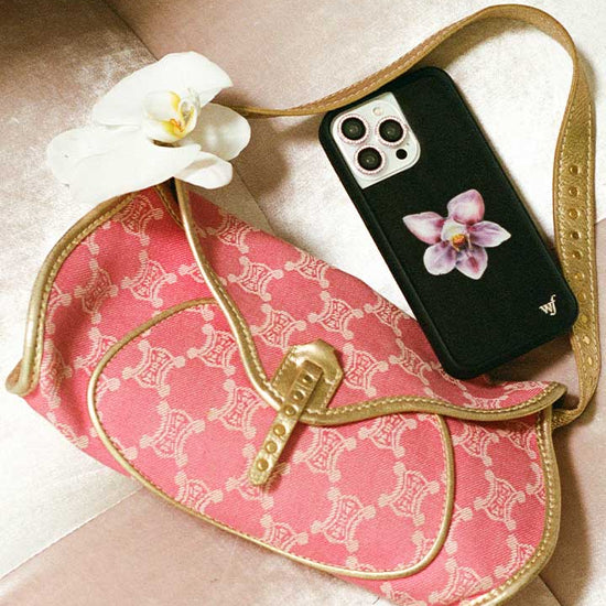 Lifestyle Image 01 Orchid Black iPhone Case