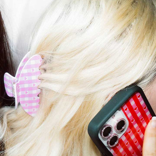 Lifestyle Image 01 Pink Gingham Hearts