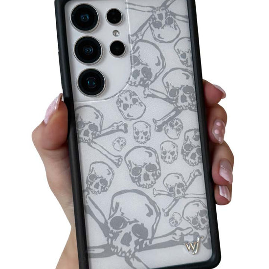 Hand Pic Image 01 Skull Girl Samsung Galaxy Case