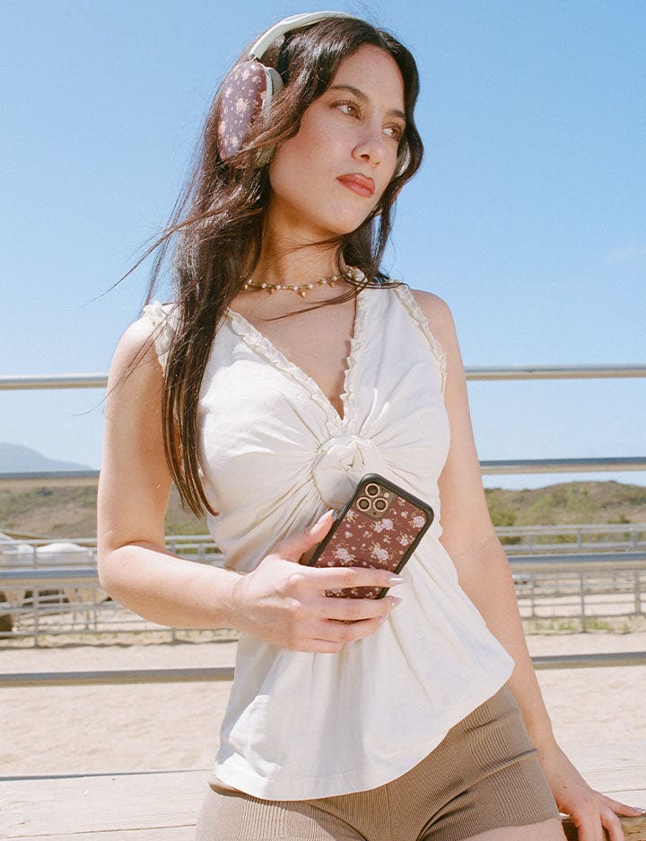 Brown Floral Airpod Max Case - Thumbnail 4