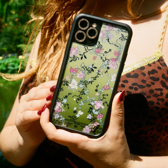 Lifestyle Image 02 Gallery Girlie Green iPhone Case
