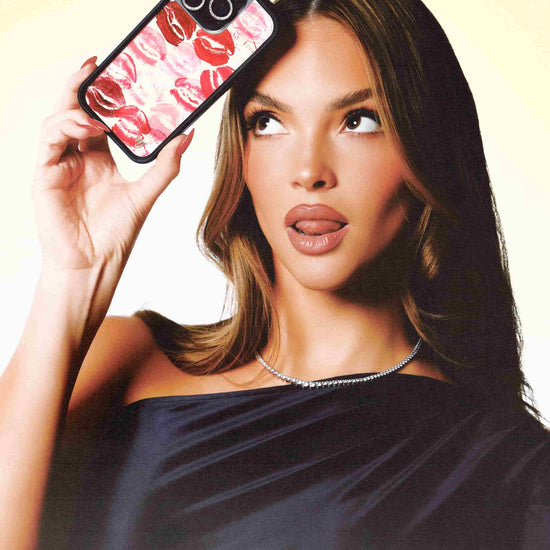 Lifestyle Image 02 Kensington iPhone Case