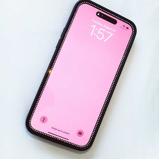 Lifestyle Image 02 Mini Bling Screen Protector