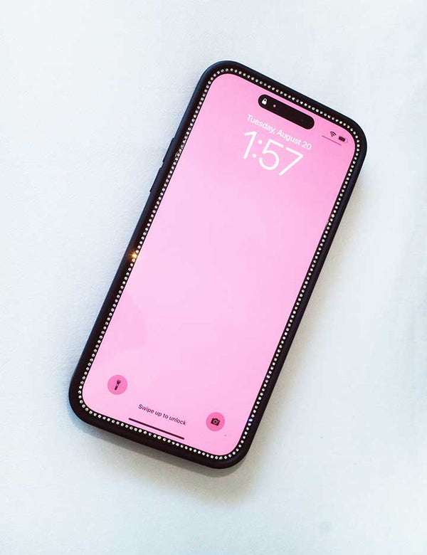 Lifestyle Image 02 Mini Bling Screen Protector