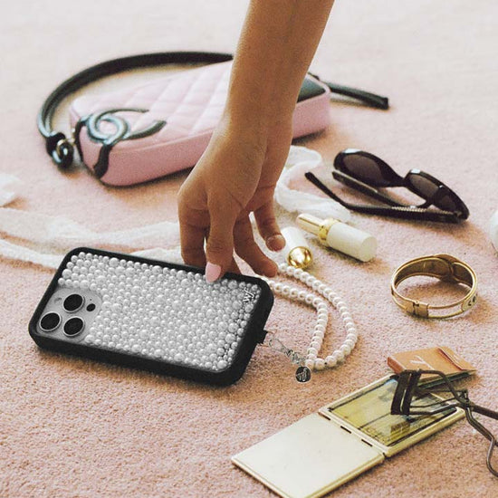 Lifestyle Image 02 White Peal iPhone Case