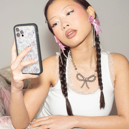 Supporting Image 03 Bunnnies In Bonnets iPhone Case
