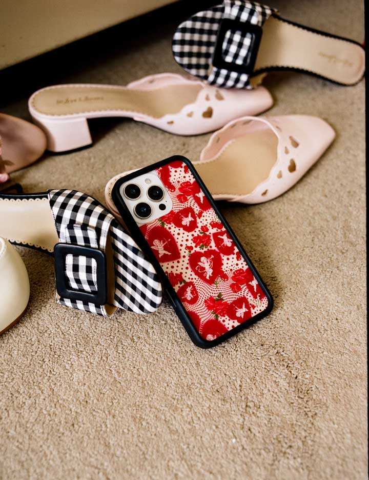 Lifestyle Image 03 Cupid Dot iPhone Case