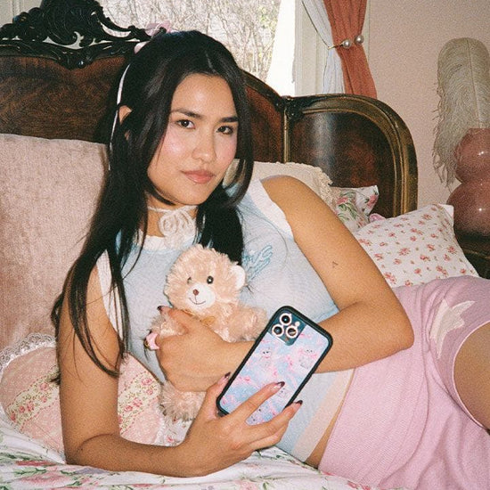 Supporting Image 03 Kitten Around iPhone Case