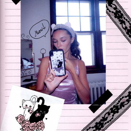 Supporting Image 03 Kittens iPhone Case