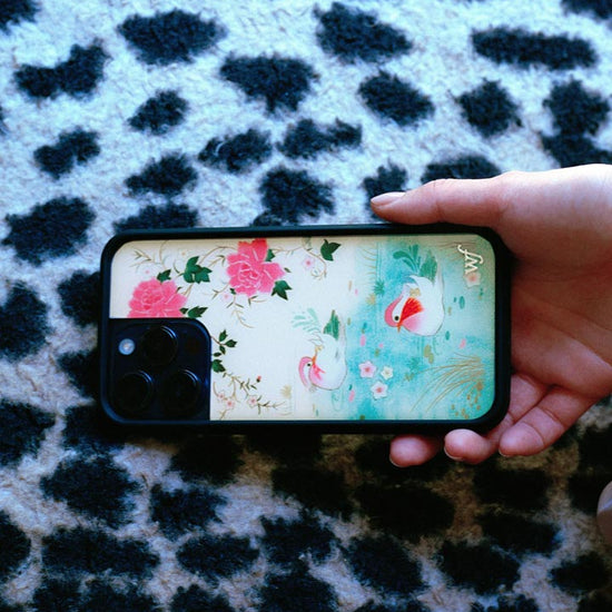 Supporting Image 03 Lovers Lagoon iPhone Case