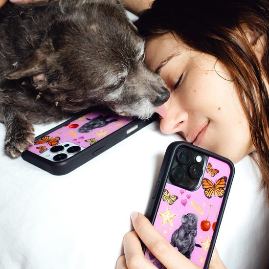Supporting Image 03 Puppy Love iPhone Case