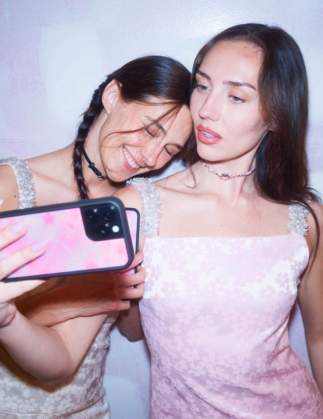 Supporting Image 03 Sandy Liang Starry Plaid iPhone Case