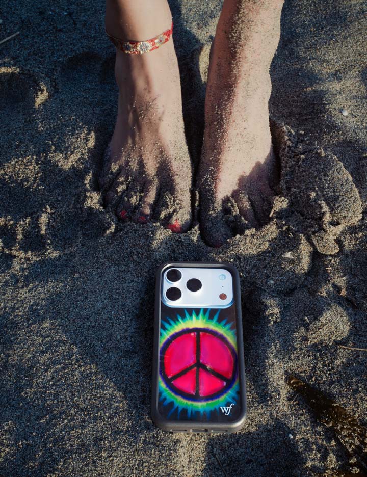 Sav Hudson iPhone 18 Pro Max Case – Wildflower Cases