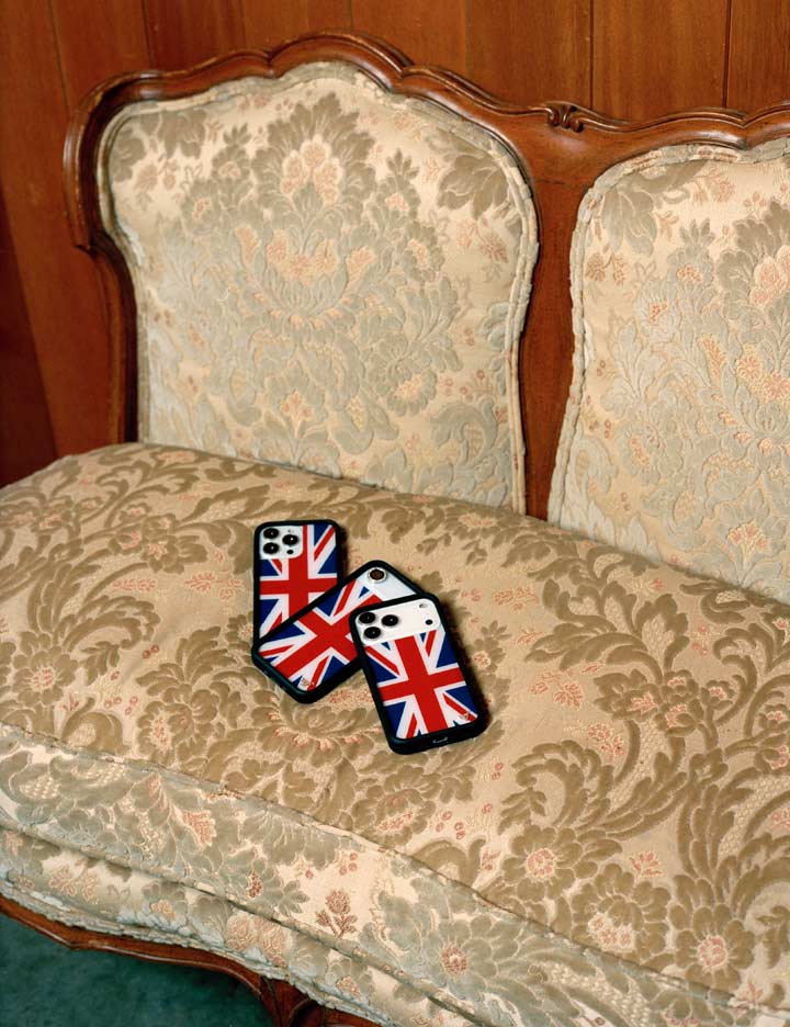 Supporting Image 03 Union Jack iPhone Case