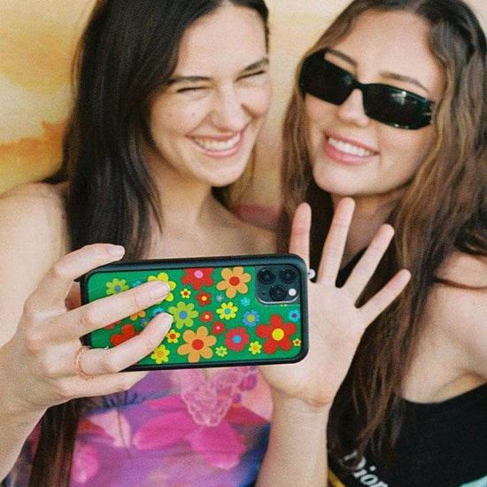 Supporting Image 04 Bloom Green iPhone Case