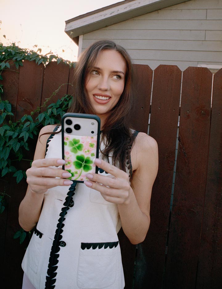 Miss Lucky iPhone 17 Pro Max Case – Wildflower Cases