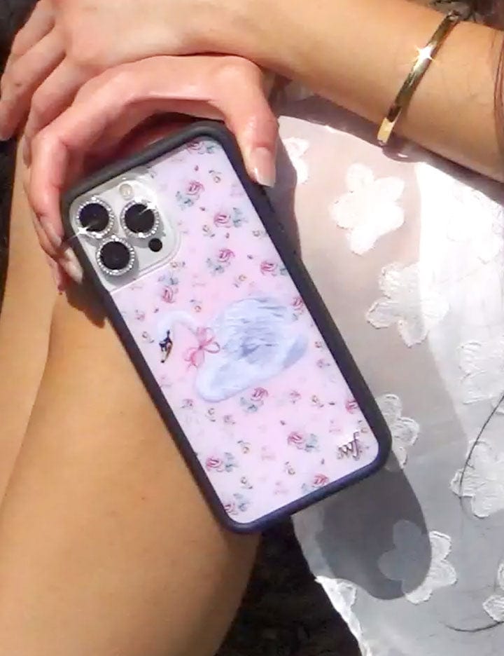 Supporting Image 04 Sweet Swan iPhone Case