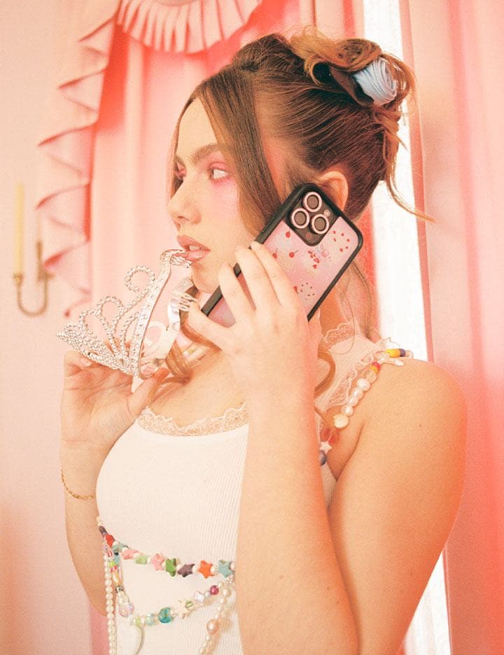 Supporting Image 05 Sweet Cakes iPhone Case