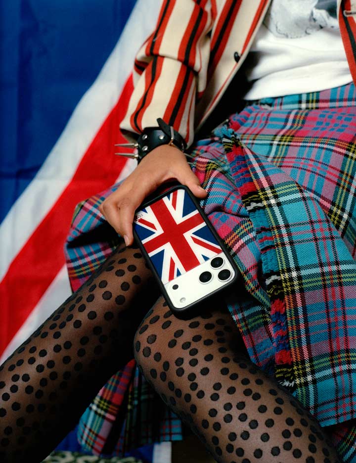 Supporting Image 05 Union Jack iPhone Case