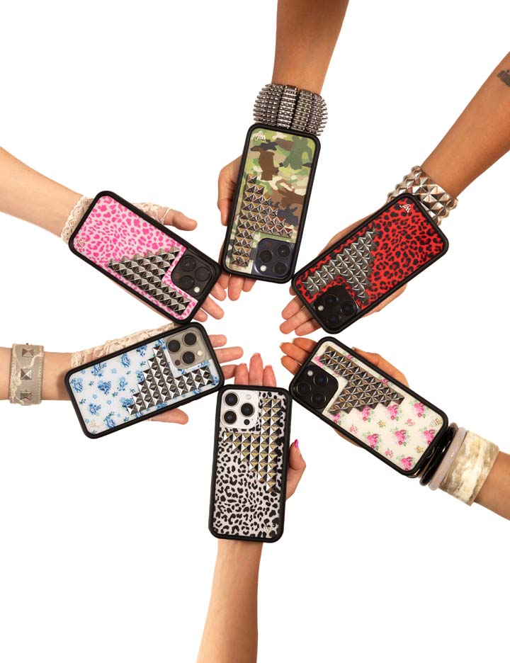 iPhoneアクセサリー wild flower Vintage Floral Stud Case Vintage Floral Stud iPhone 17 Pro Max Case – Wildflower Cases