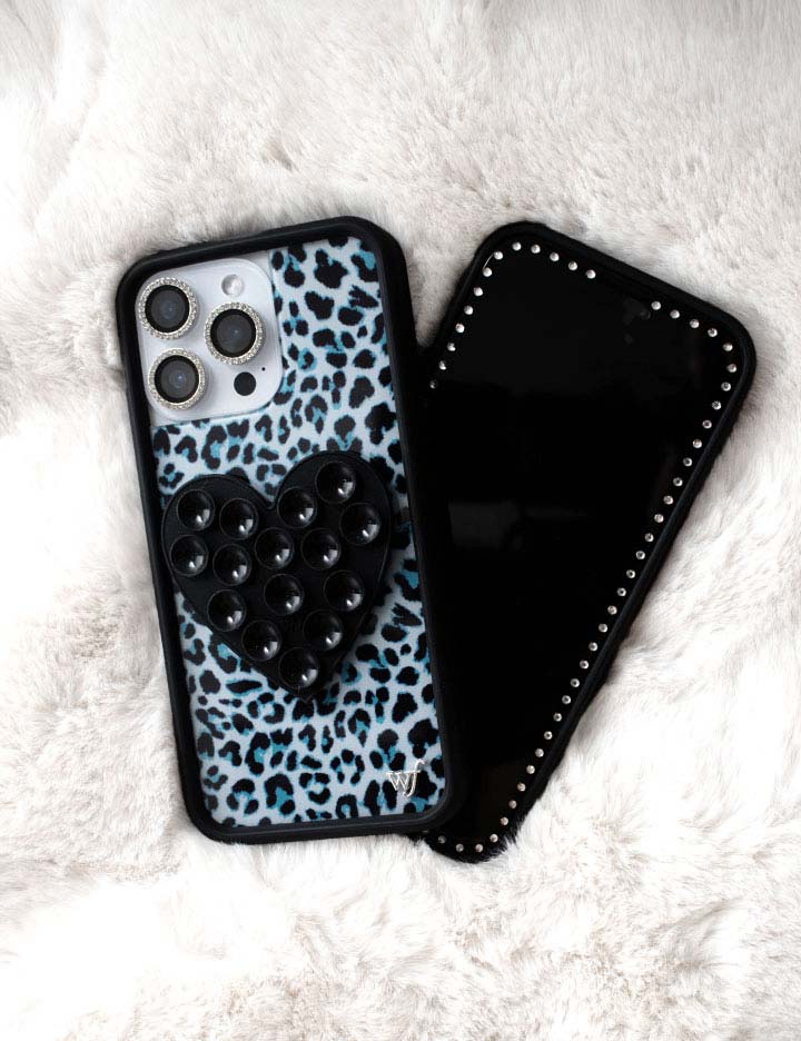 Lifestyle Image 06 Black Starter Pack