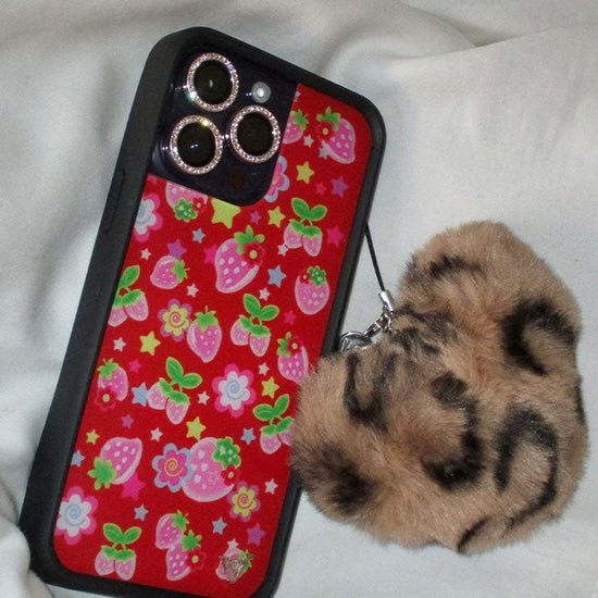 Wildflower Fuzzy Leopard Heart W/ Wf Charm Lifestyle Image 04