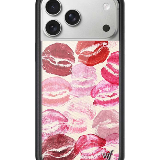 Wildflower Kensington iPhone 17 Pro Max Case