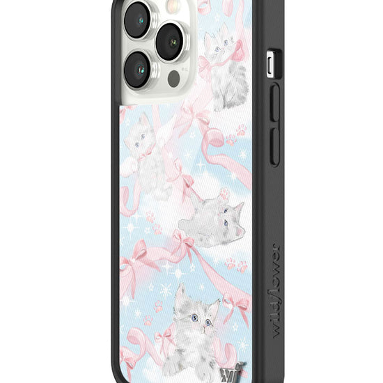 wildflower kitten around iphone 13pro case