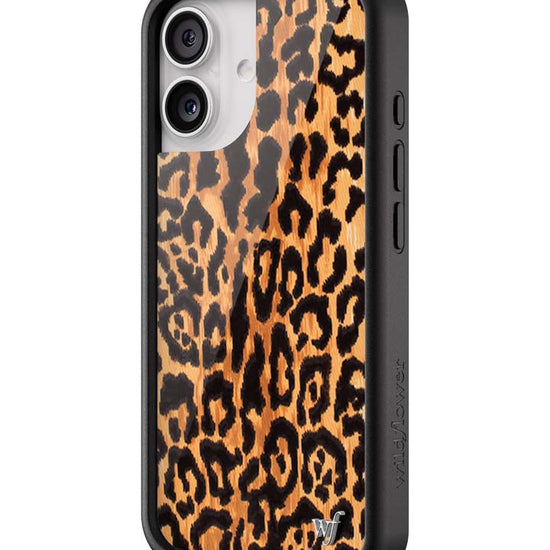 Wildflower Leopard Love iPhone 17 Case
