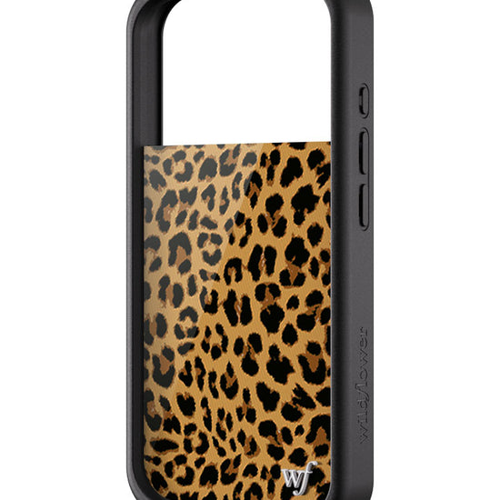 Wildflower iPhone case 17 Pro Meow Leopard Black Tan
