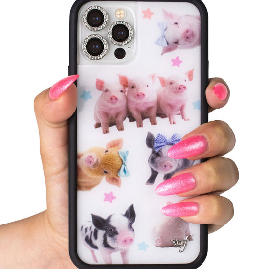 Lifestyle Image 01 Piggies