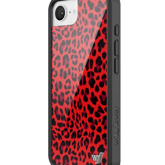 Wildflower iPhone case 16e Red Meow Leopard Cute