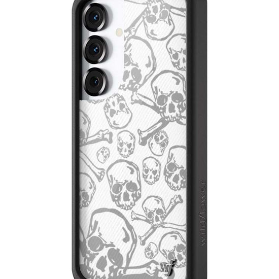 Wildflower Galaxy S25 case Skull Girl Gray Cute