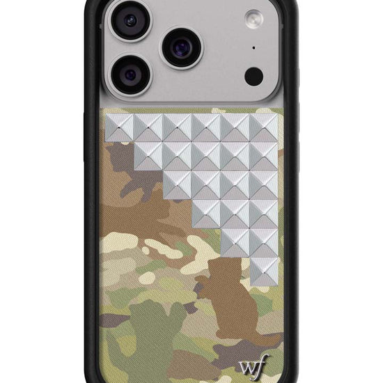 Wildflower iPhone case 17 Pro Cat Camo Stud Cute