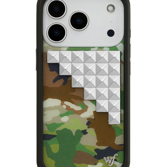 Wildflower iPhone case 17 Pro Cat Camo Stud Cute