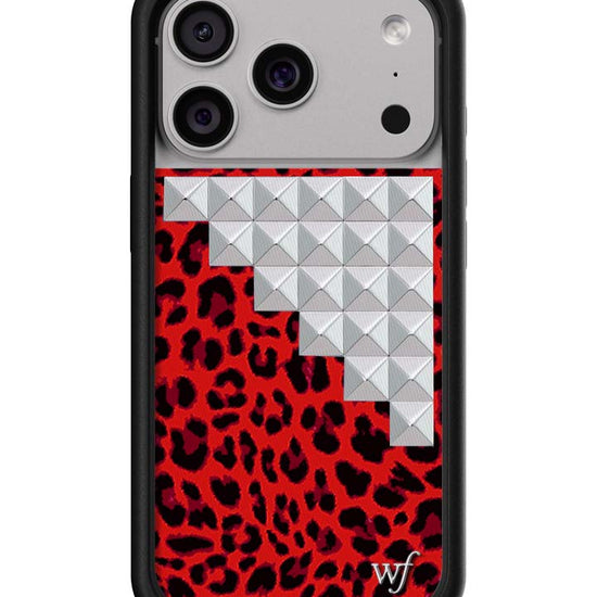 Wildflower iPhone case 17 Pro Red Meow Stud Cute
