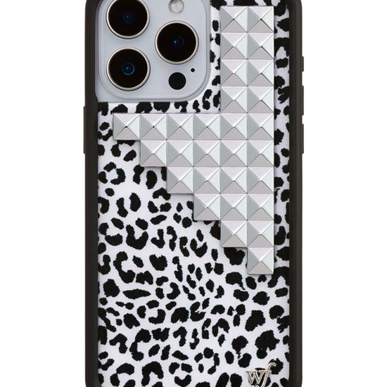 Wildflower iPhone case 15 Pro Max Snow Meow Stud Cute