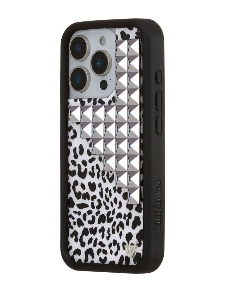 Wildflower iPhone case 16 Pro Snow Meow Stud Cute