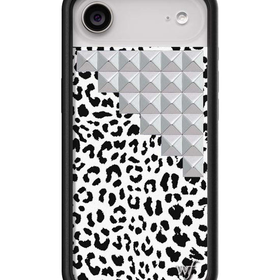 Wildflower iPhone case Air Snow Meow Stud Cute
