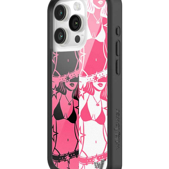 Wildflower iPhone case 15 Pro Tara Yummy Black Pink