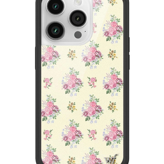 wildflower vintage floral iphone 14pro