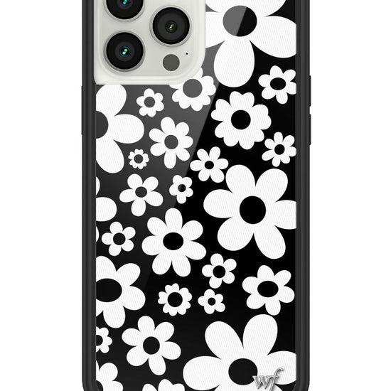 wildflower bloom | black and white iphone 13promax