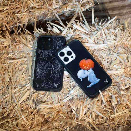Lifestyle Image 04 Boo Samsung Galaxy Case