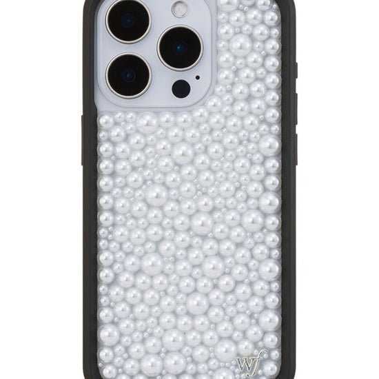 Wildflower iPhone case 15 Pro Pearl White Cute